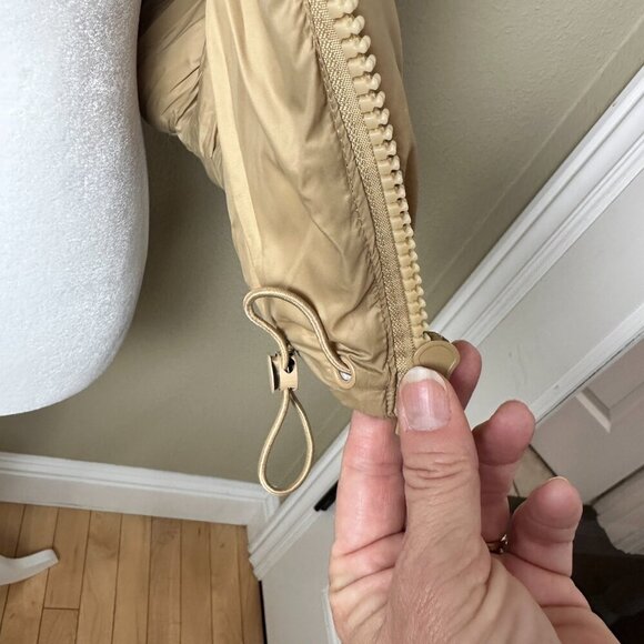 Puffy Crop Vest Lightweight Sleeveless Warm Outerwear Puffer Vest Size Small - Picture 3 of 7